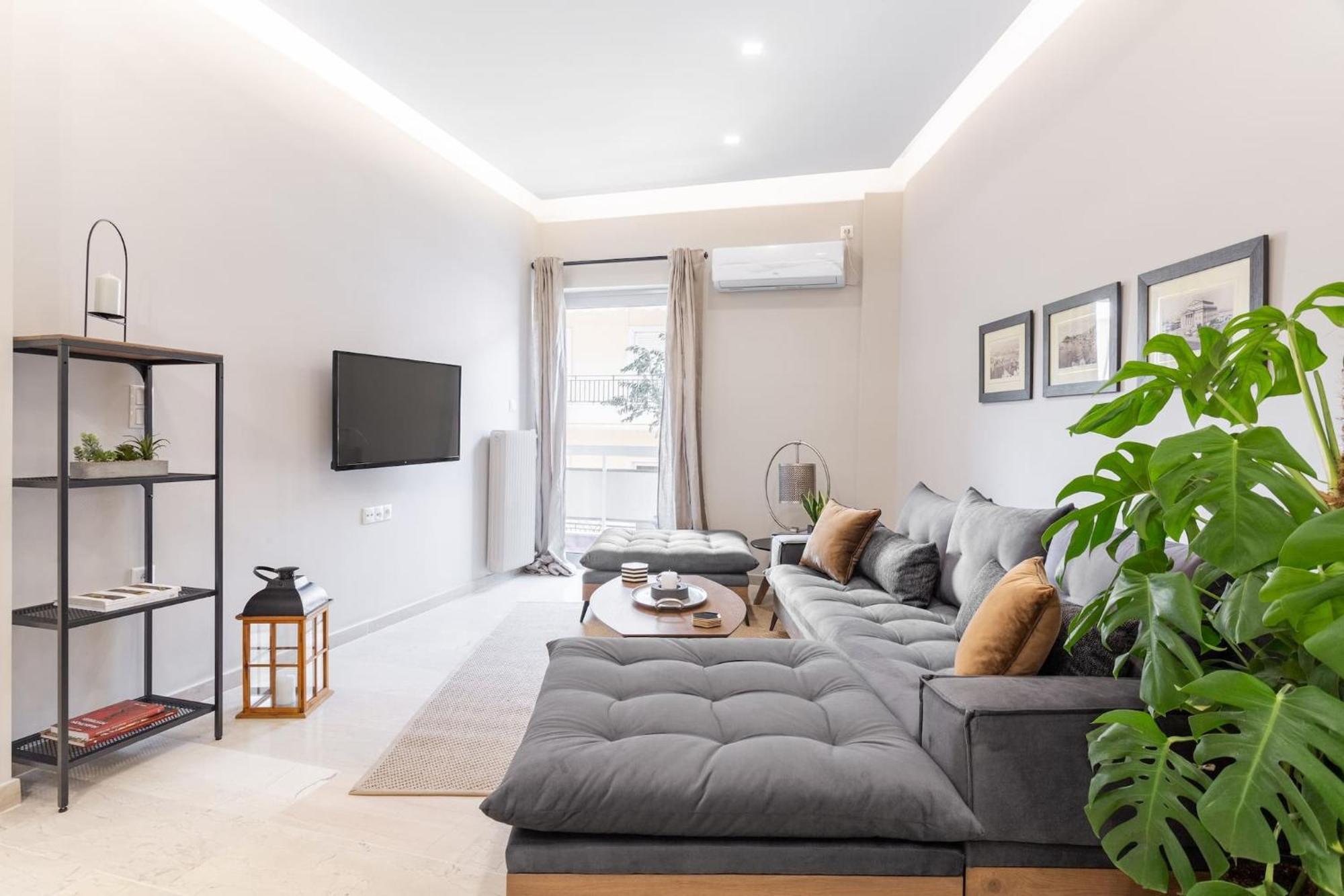 Deluxe 3-Bdrm Urban-Industrial Apt At Acropolis 雅典 外观 照片