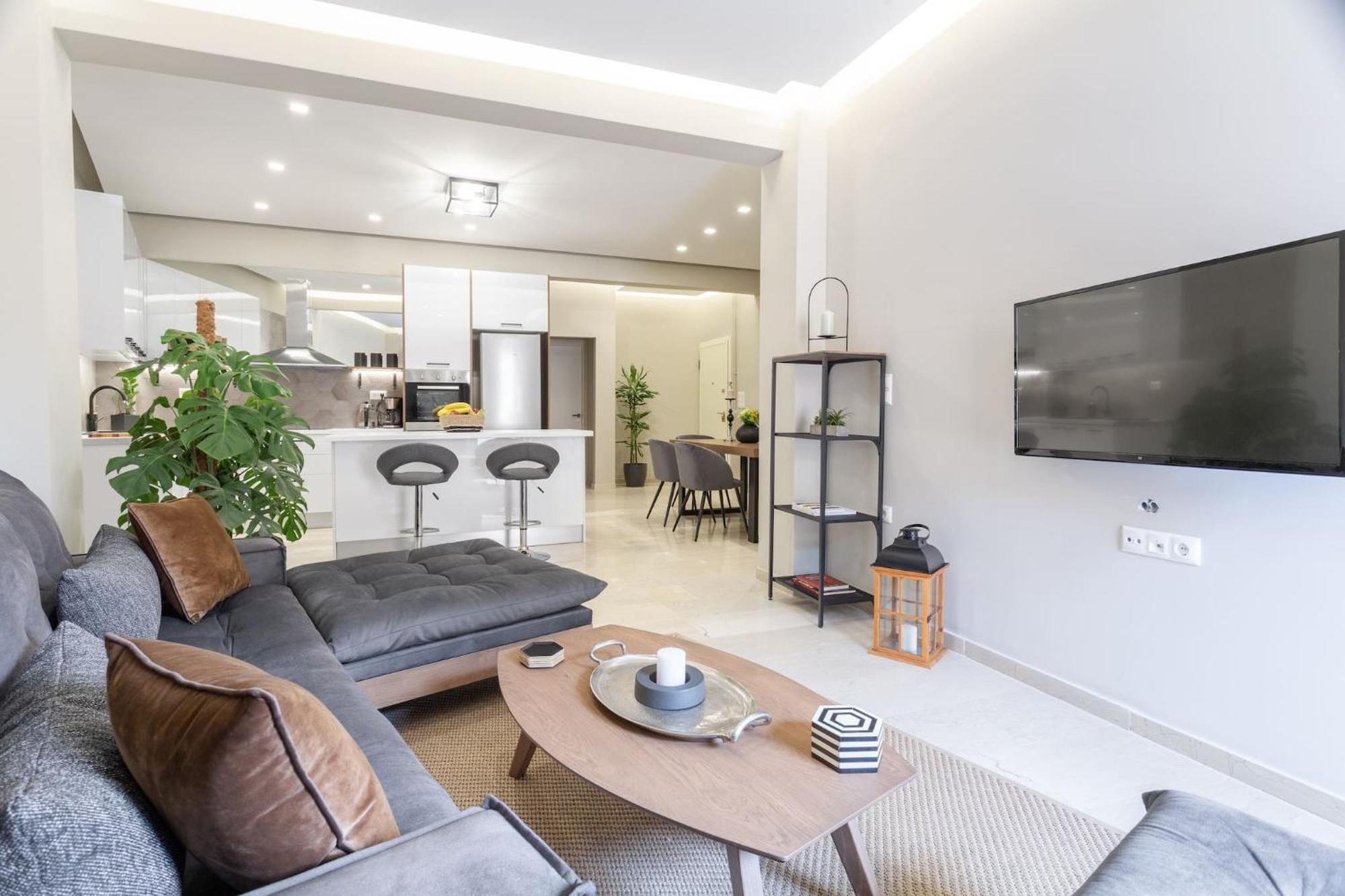 Deluxe 3-Bdrm Urban-Industrial Apt At Acropolis 雅典 外观 照片
